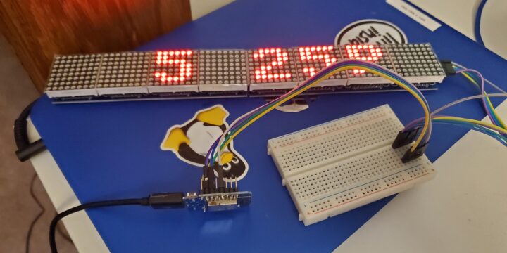 Wifi Connected LED Clock / MQTT Display